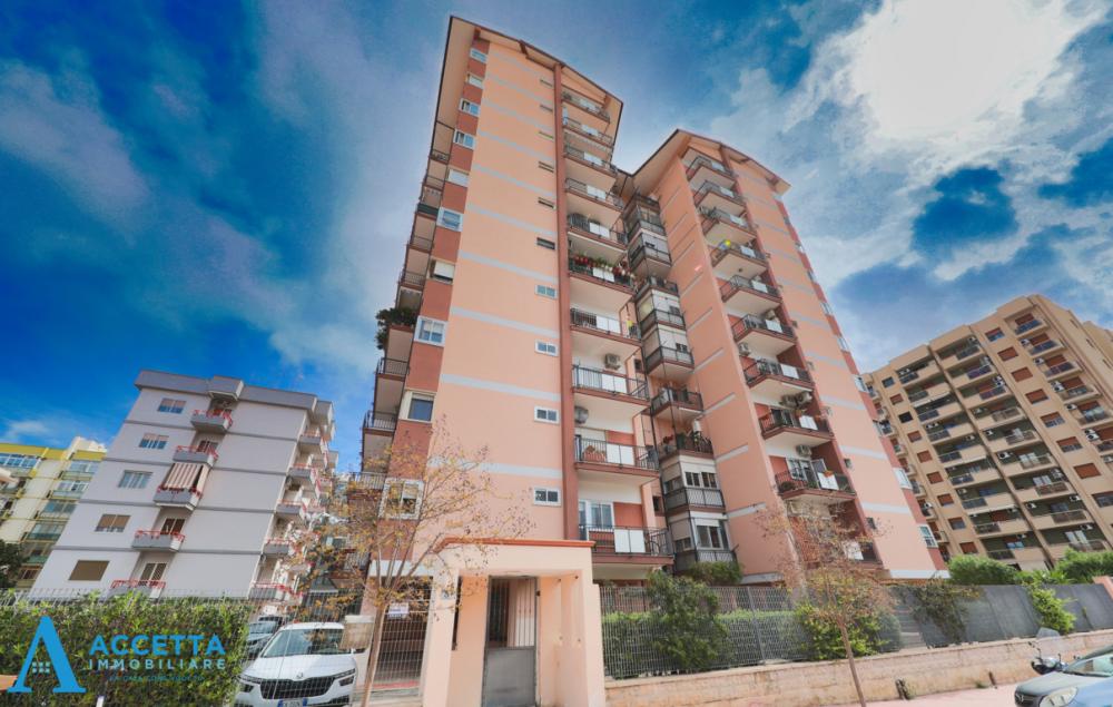 appartamento in vendita a Taranto in zona Solito-Corvisea