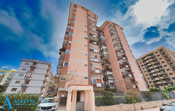 appartamento in vendita a Taranto in zona Solito-Corvisea