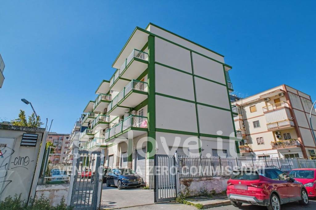 appartamento in vendita a Taranto in zona Tre Carrare-Battisti
