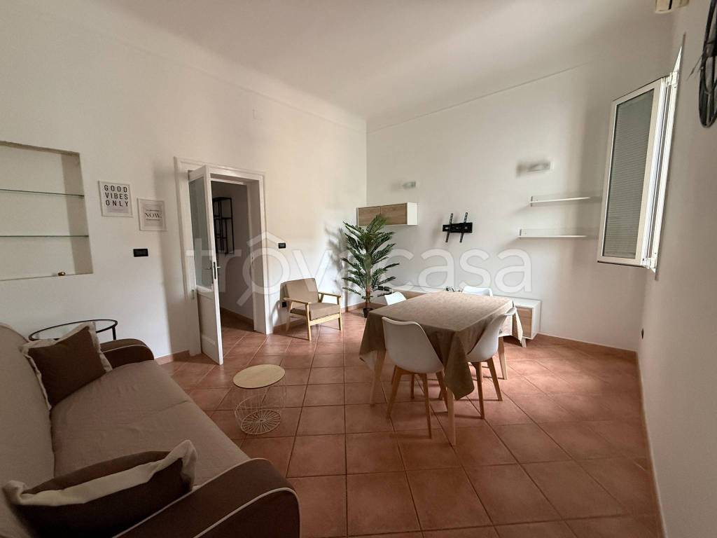 appartamento in vendita a Taranto in zona Borgo