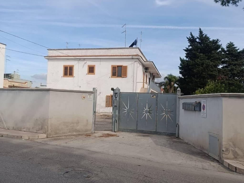 appartamento in vendita a Taranto in zona Lama