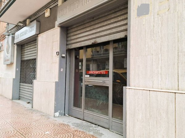 negozio in vendita a Taranto in zona Borgo Antico