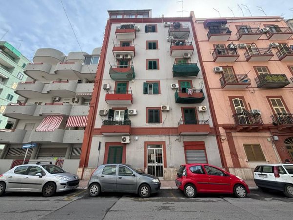 appartamento in vendita a Taranto in zona Tre Carrare-Battisti