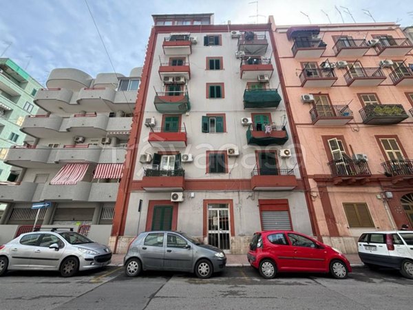 appartamento in vendita a Taranto in zona Tre Carrare-Battisti