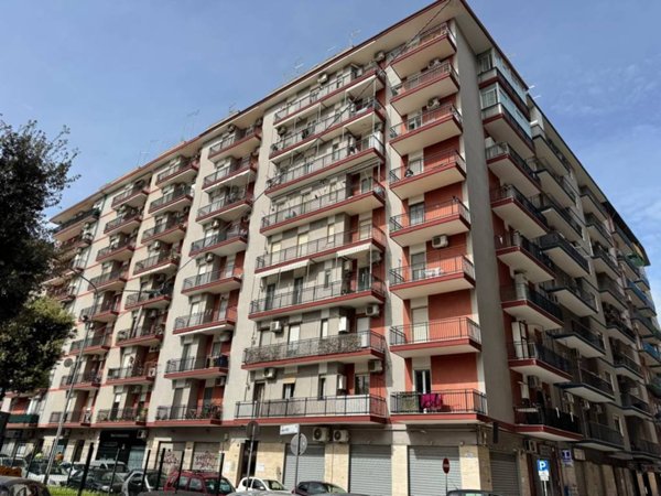 appartamento in vendita a Taranto in zona Tre Carrare-Battisti