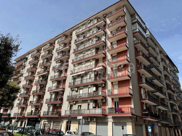 appartamento in vendita a Taranto in zona Tre Carrare-Battisti