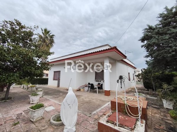 casa indipendente in vendita a Taranto