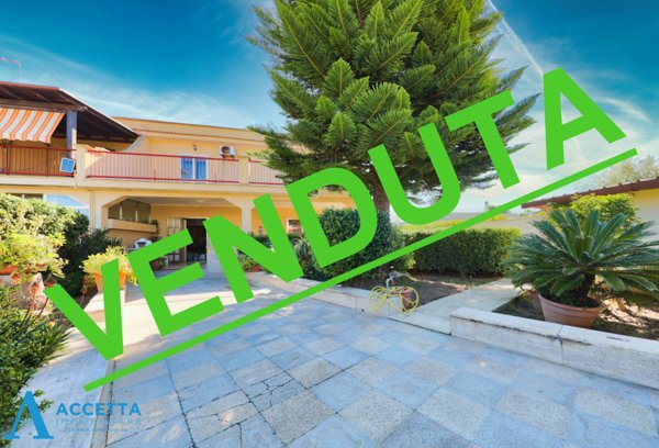 casa indipendente in vendita a Taranto in zona Lama
