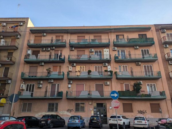 appartamento in vendita a Taranto in zona Tre Carrare-Battisti