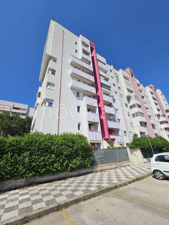 appartamento in vendita a Taranto in zona Solito-Corvisea