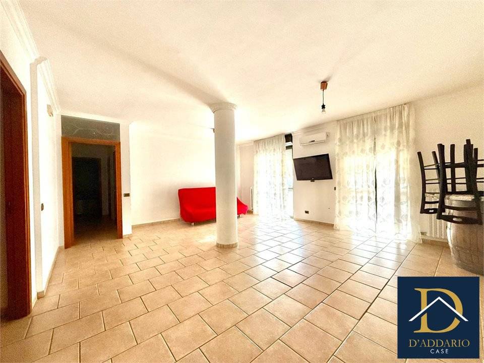 appartamento in vendita a Taranto in zona Paolo VI
