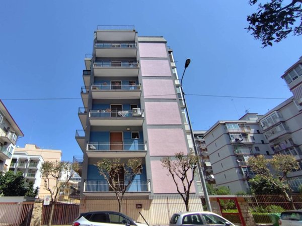 appartamento in vendita a Taranto in zona Tre Carrare-Battisti