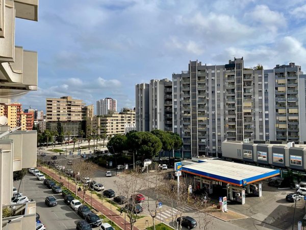 appartamento in vendita a Taranto in zona Italia-Montegranaro