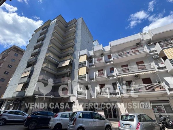 appartamento in vendita a Taranto in zona Italia-Montegranaro