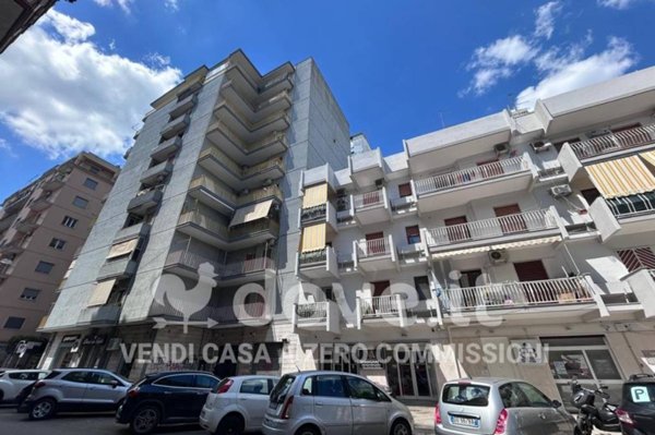 appartamento in vendita a Taranto in zona Italia-Montegranaro