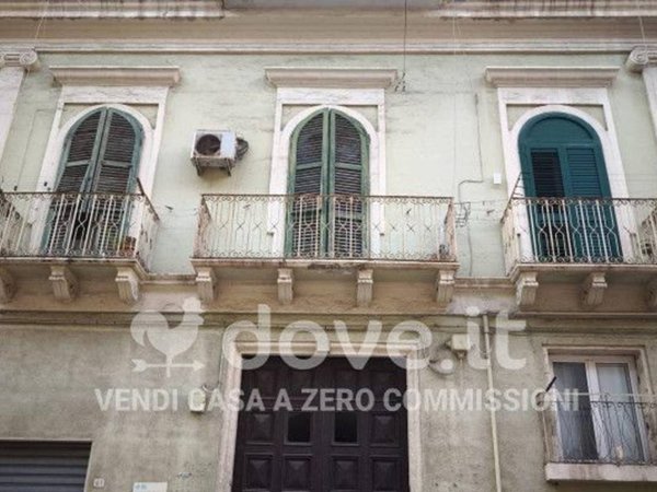 appartamento in vendita a Taranto in zona Borgo