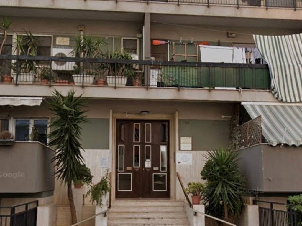 appartamento in vendita a Taranto in zona Tre Carrare-Battisti