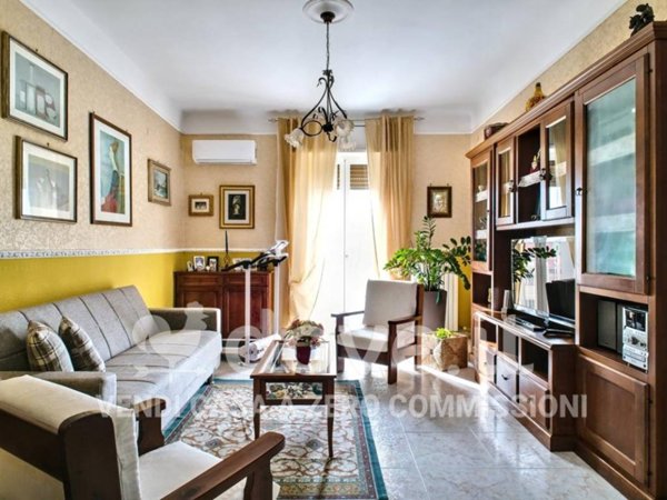 appartamento in vendita a Taranto in zona Tre Carrare-Battisti