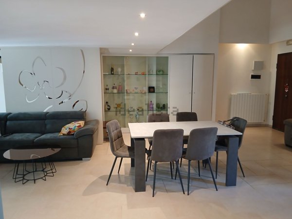 appartamento in vendita a Taranto in zona Tre Carrare-Battisti