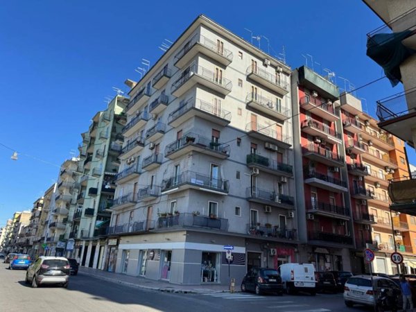 appartamento in vendita a Taranto in zona Tre Carrare-Battisti