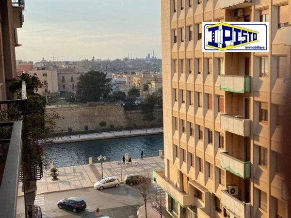 appartamento in vendita a Taranto in zona Borgo