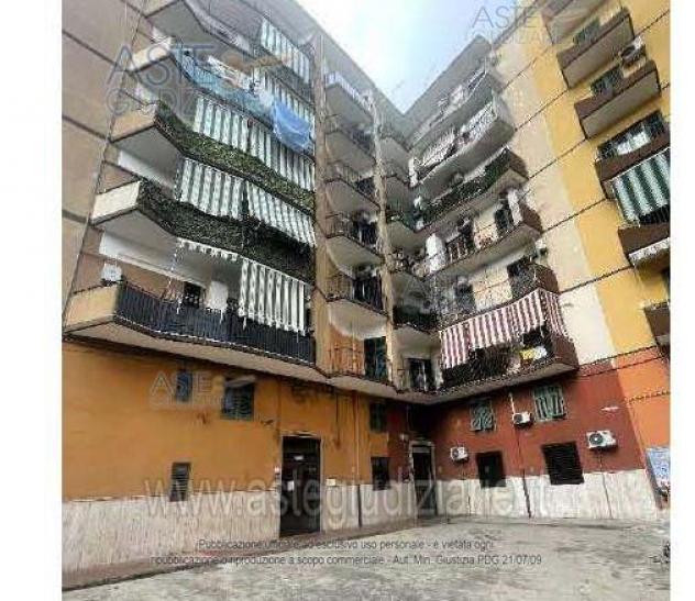 appartamento in vendita a Taranto in zona Tre Carrare-Battisti