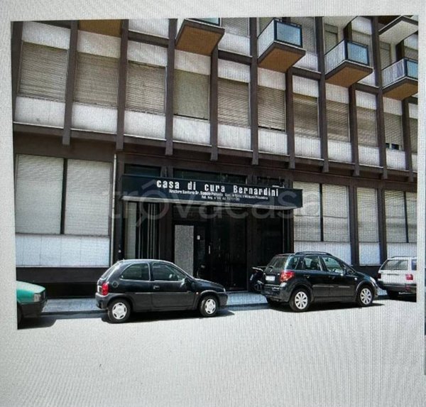 appartamento in vendita a Taranto in zona Tre Carrare-Battisti