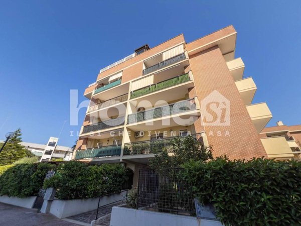 appartamento in vendita a Taranto in zona Solito-Corvisea
