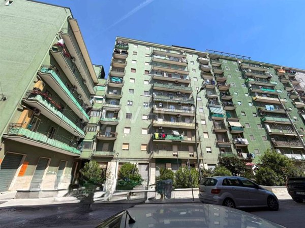 appartamento in vendita a Taranto in zona Tamburi-Croce