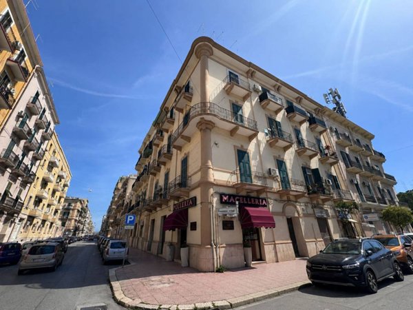 appartamento in vendita a Taranto in zona Borgo Antico