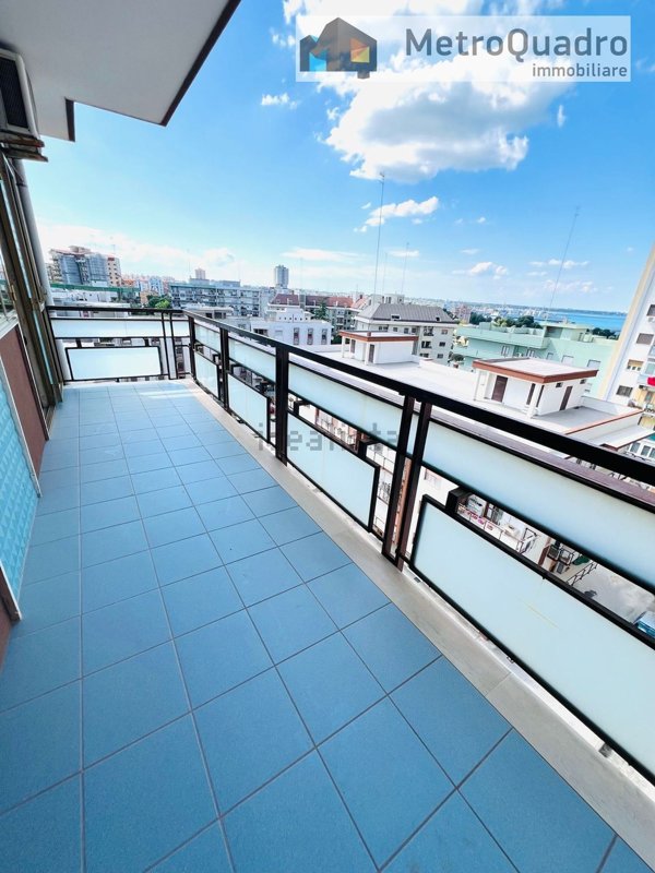 appartamento in vendita a Taranto in zona Italia-Montegranaro