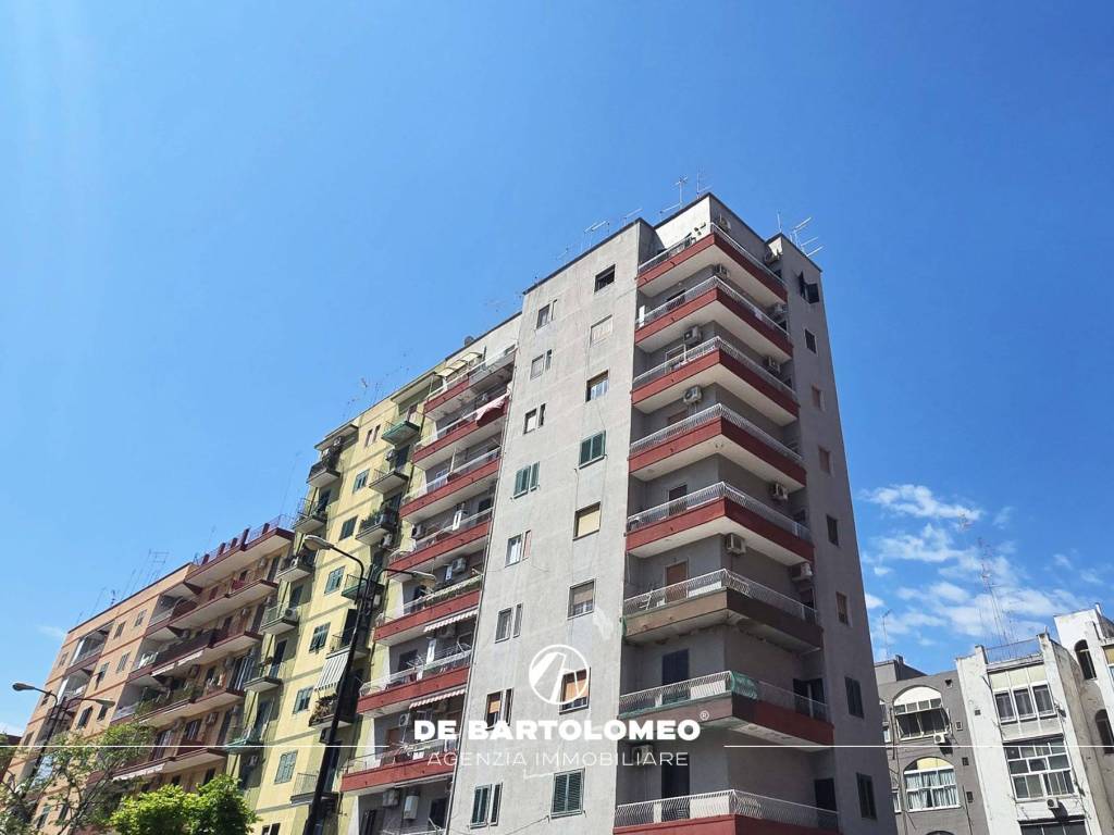 appartamento in vendita a Taranto in zona Tre Carrare-Battisti