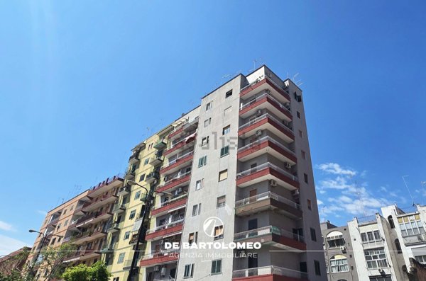 appartamento in vendita a Taranto in zona Tre Carrare-Battisti