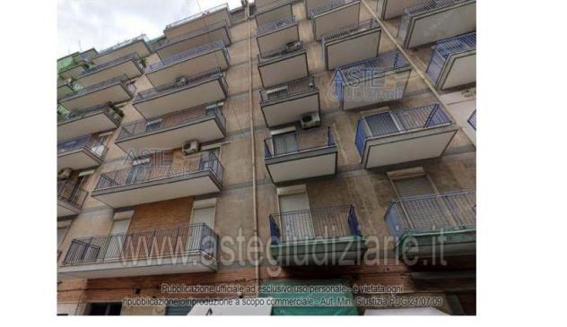 appartamento in vendita a Taranto in zona Tamburi-Croce