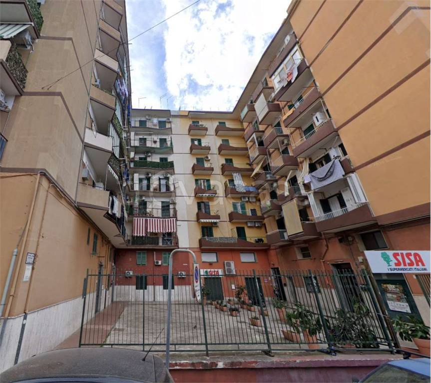 appartamento in vendita a Taranto in zona Tre Carrare-Battisti