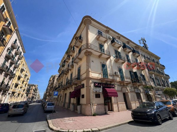 appartamento in vendita a Taranto in zona Borgo Antico