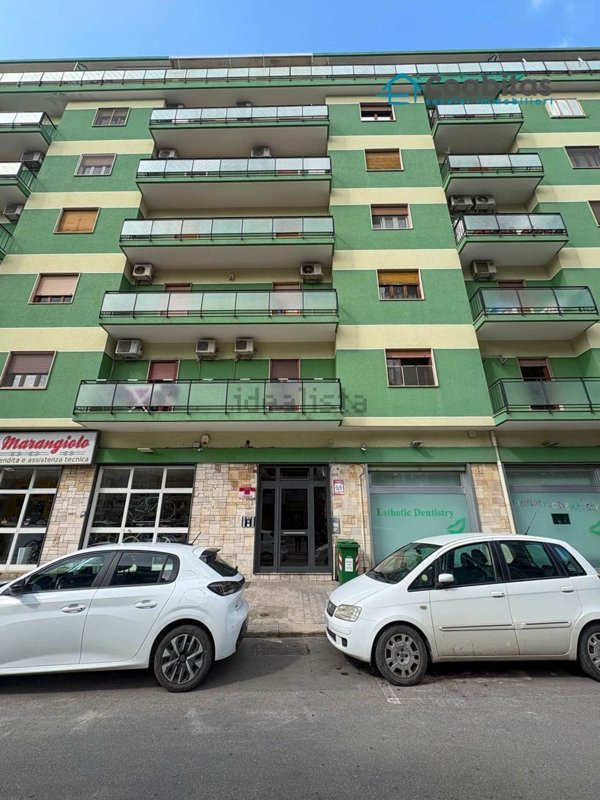 appartamento in vendita a Taranto in zona Italia-Montegranaro