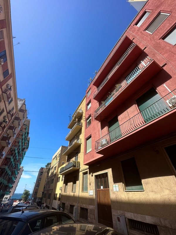 appartamento in vendita a Taranto in zona Borgo