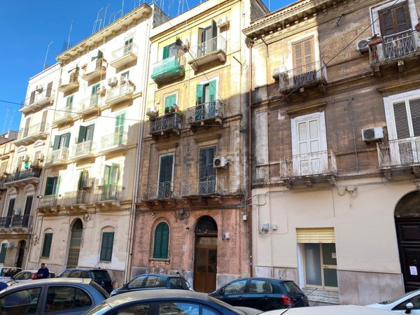 appartamento in vendita a Taranto in zona Borgo