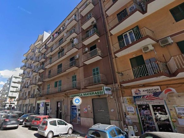 appartamento in vendita a Taranto in zona Italia-Montegranaro