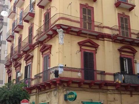 appartamento in vendita a Taranto in zona Borgo