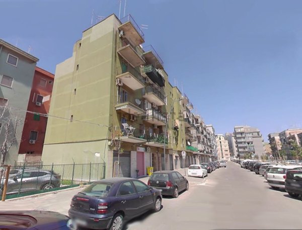 appartamento in vendita a Taranto in zona Tamburi-Croce