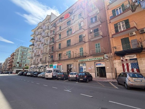 appartamento in vendita a Taranto in zona Italia-Montegranaro