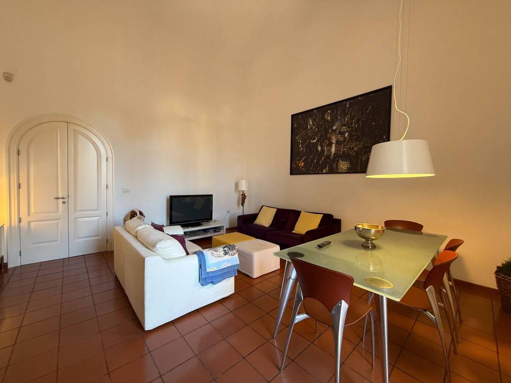 appartamento in vendita a Taranto in zona Borgo