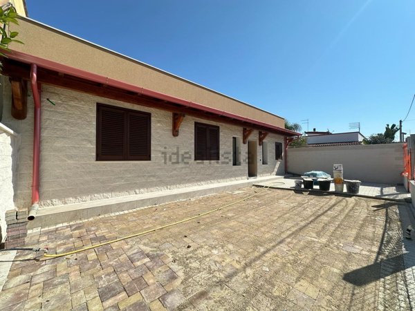 casa indipendente in vendita a Taranto