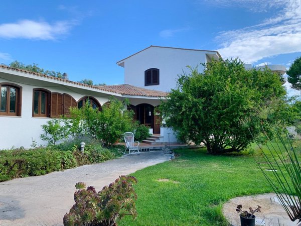 casa indipendente in vendita a Taranto in zona San Vito