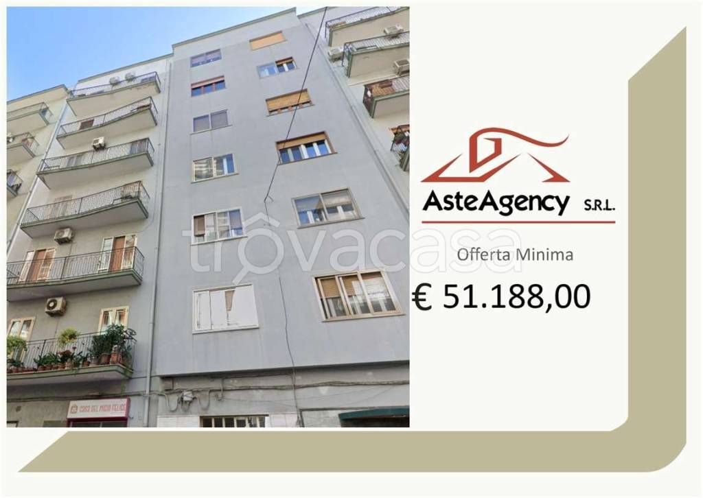 appartamento in vendita a Taranto in zona Borgo