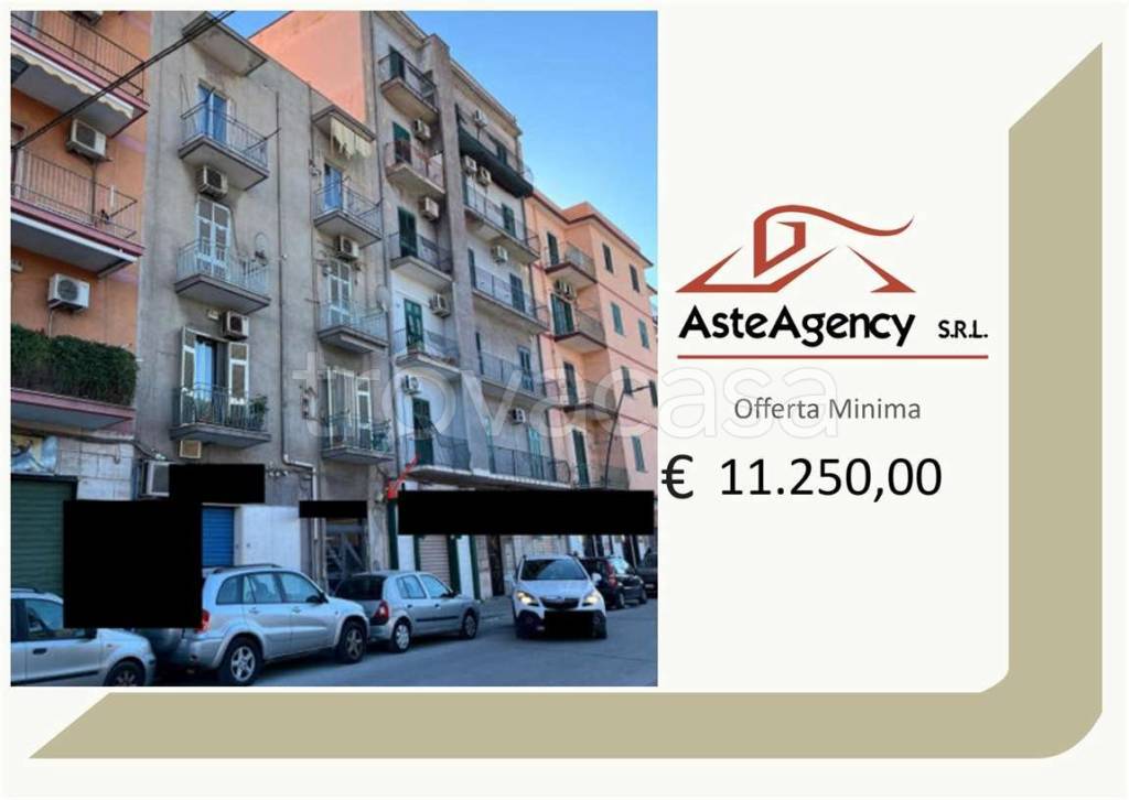 appartamento in vendita a Taranto in zona Tamburi-Croce