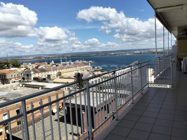 appartamento in vendita a Taranto in zona Tre Carrare-Battisti