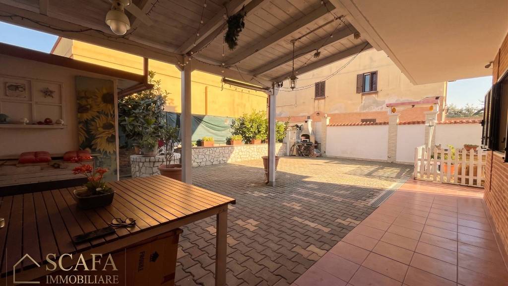 casa indipendente in vendita a Taranto in zona Talsano